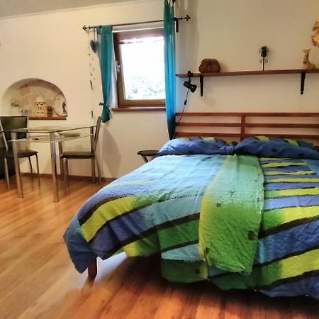 Sophia Cozy Self Catering Apartment Dolni Brezany Buitenkant foto