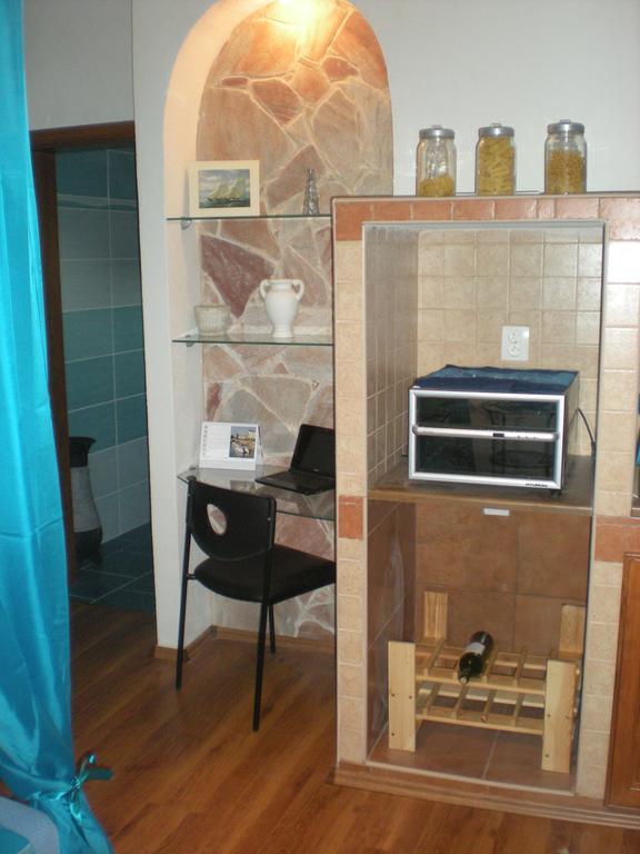 Sophia Cozy Self Catering Apartment Dolni Brezany Buitenkant foto