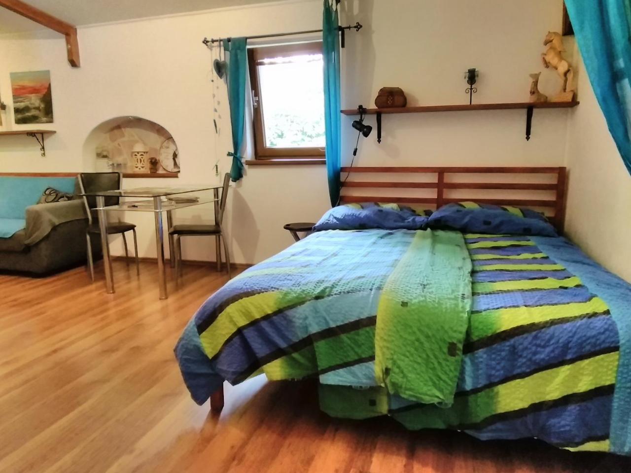Sophia Cozy Self Catering Apartment Dolni Brezany Buitenkant foto