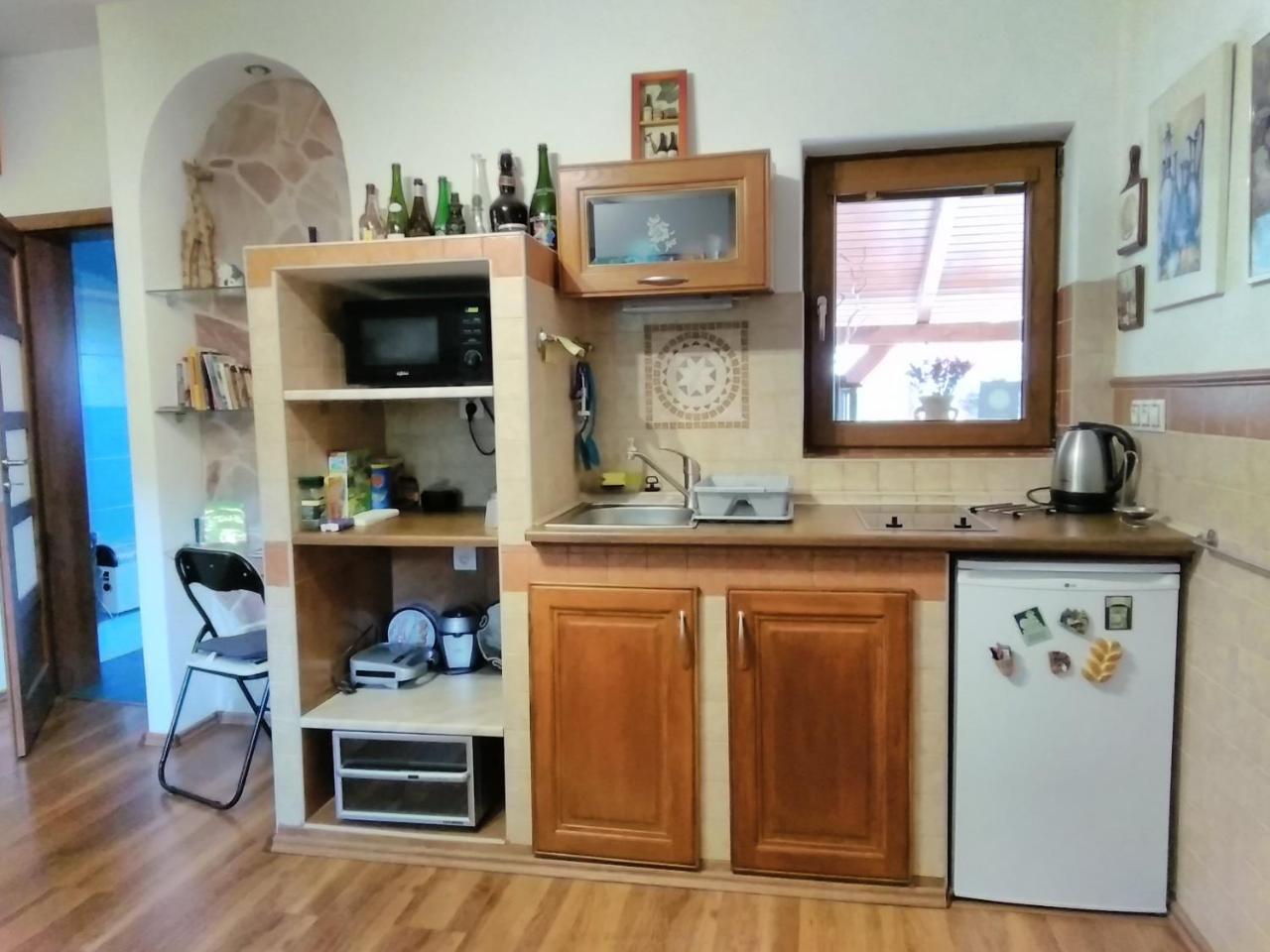 Sophia Cozy Self Catering Apartment Dolni Brezany Buitenkant foto